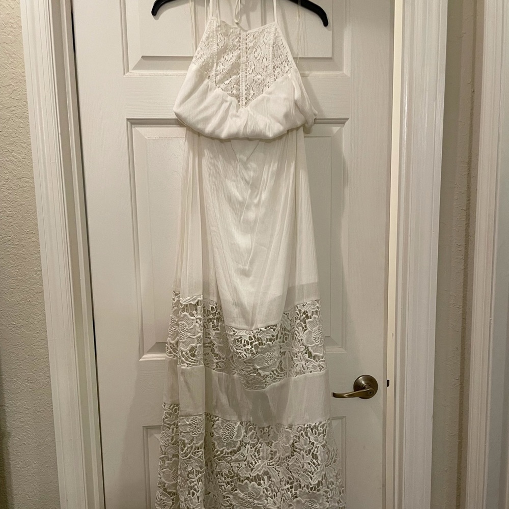 Lulu’s halter maxi dress